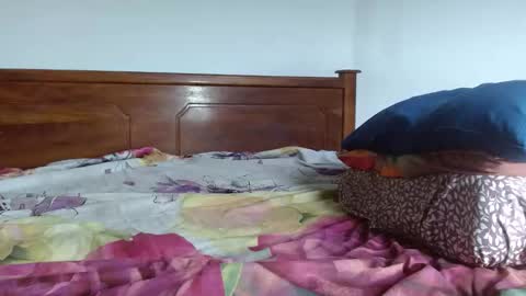 eyan online show from February 17, 3:25 am