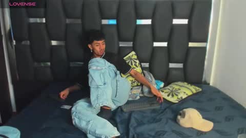 Rayn online show from February 4, 7:58 am