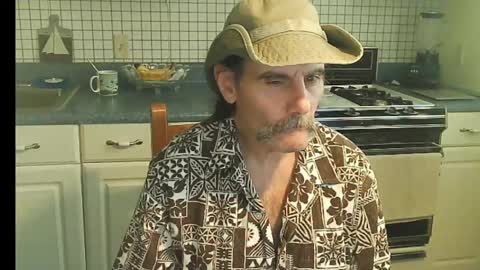 Ray online show from October 1, 7:09 pm