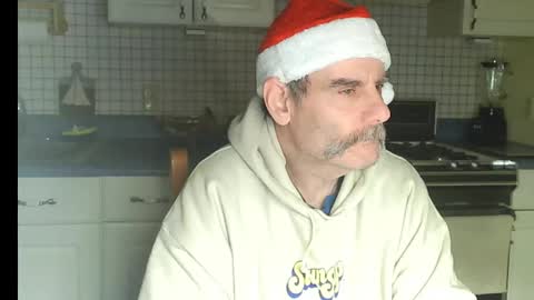 Ray online show from December 16, 8:19 am