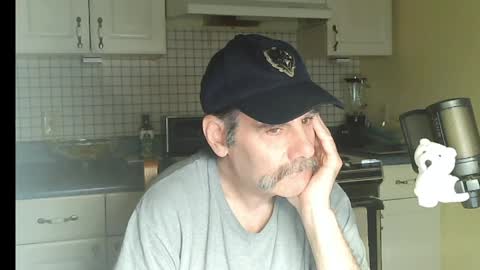 Ray online show from April 1, 7:09 am