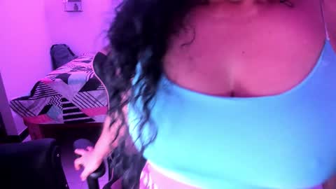 Danna online show from November 13, 11:03 pm