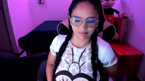 Snapshot of rayza_mature_ chatting on July 3, 1:45 am Danna online show from July 3, 1:45 am