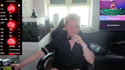 Rayzel White online show from June 7, 1:37 pm