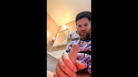 raziebaby online show from April 30, 11:16 am
