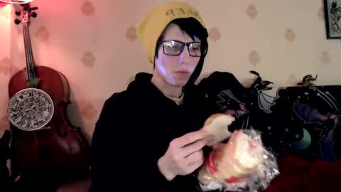  Yrriel Strife Candy-Demon Caveboy mr. Cringe   online show from March 2, 9:53 am