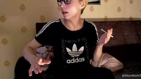  Yrriel Strife Candy-Demon Caveboy mr. Cringe   online show from September 15, 3:56 pm