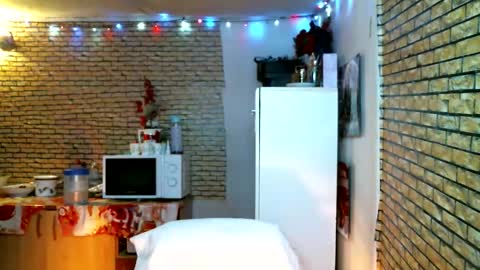 real_coupl3 online show from February 3, 8:58 pm