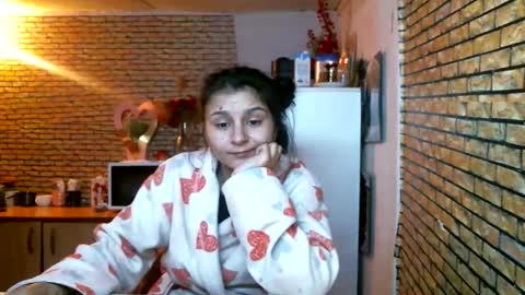 real_coupl3 online show from February 15, 8:46 am