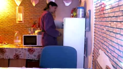 real_coupl3 online show from April 18, 7:58 pm