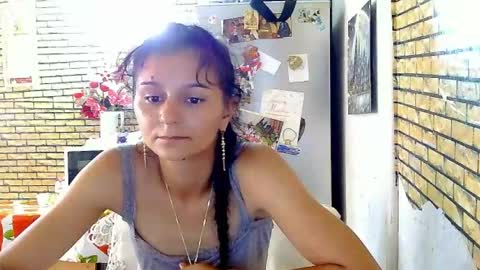 real_coupl3 online show from July 19, 8:40 am
