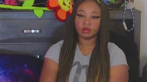 realgoddessdream online show from March 6, 7:16 am