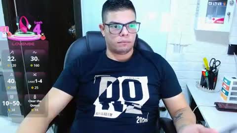 Snapshot of realjoel chatting on July 2, 12:22 pm Joel online show from July 2, 12:22 pm