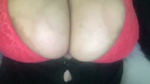 Gianna online show from June 16, 5:04 pm