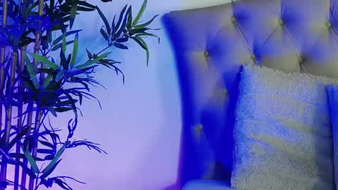 Snapshot of rebbeccaray chatting on February 3, 6:46 pm rebbeccaray online show from February 3, 6:46 pm