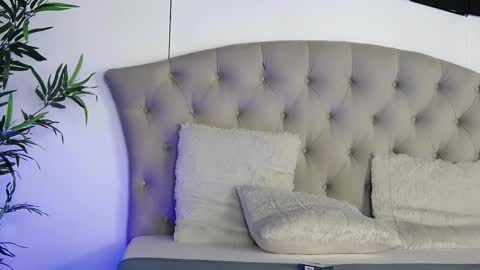 Snapshot of rebbeccaray chatting on February 4, 7:09 pm rebbeccaray online show from February 4, 7:09 pm