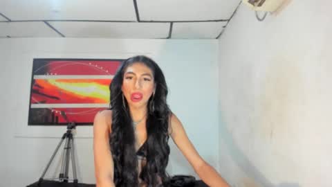 rebecabanks online show from July 18, 8:01 pm