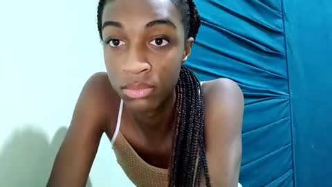 Tu mami Rebecca online show from June 16, 12:08 pm