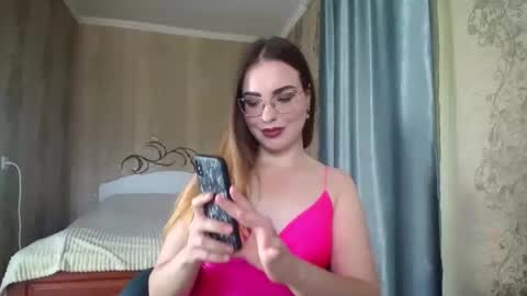 Rebecca online show from June 8, 10:37 am