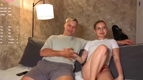 Snapshot of rebecca_david chatting on June 21, 4:20 pm rebecca_david online show from June 21, 4:20 pm