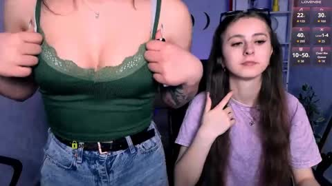 Snapshot of rebecca_smile_ chatting on June 2, 7:16 pm rebecca_smile_ online show from June 2, 7:16 pm