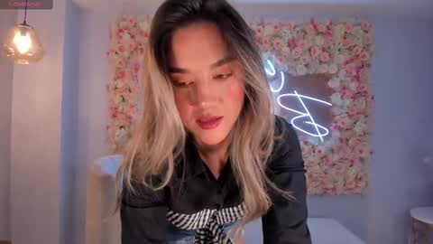 Rebe online show from March 1, 2:26 am