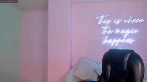 Rebe online show from September 21, 11:23 am