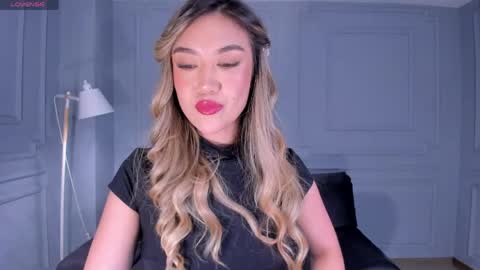 Rebe online show from April 18, 8:20 pm