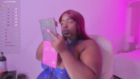 Snapshot of rebeka_spencer chatting on February 25, 11:19 am rebeka online show from February 25, 11:19 am