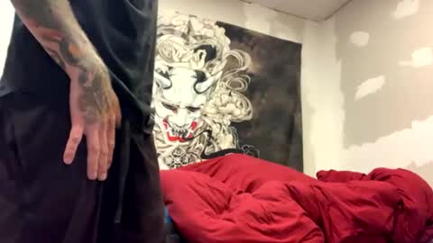 red666683360 online show from July 17, 8:54 am