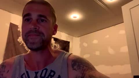 red666683360 online show from July 24, 5:49 am