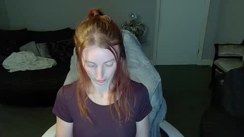 Red -  online show from February 7, 8:45 pm