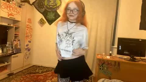 Eva online show from May 21, 10:39 pm