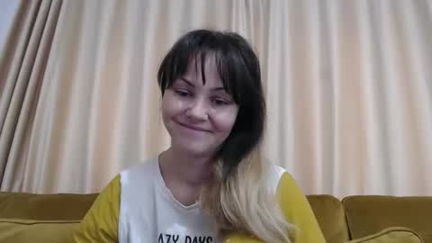 RedJessica online show from February 6, 9:23 am