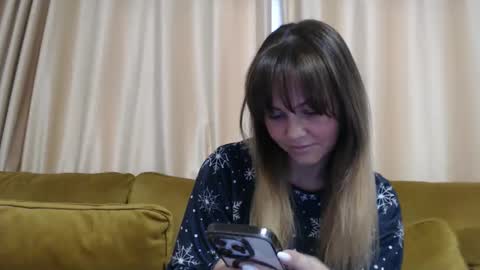 RedJessica online show from March 4, 6:19 am