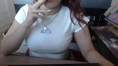 redkittycat03 online show from June 14, 4:09 pm