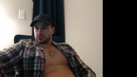 redstar461163 online show from December 2, 3:47 am