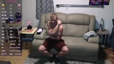 Snapshot of reel_feels_cpl chatting on December 7, 1:47 am Reel Feels Cpl online show from December 7, 1:47 am