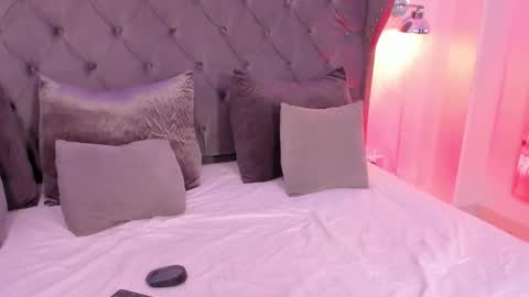 Regina  online show from February 22, 10:03 am