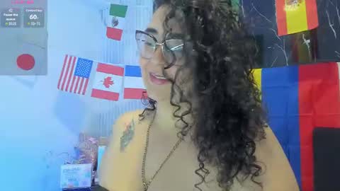 Snapshot of reginavegaa chatting on June 16, 11:35 am reginavegaa online show from June 16, 11:35 am