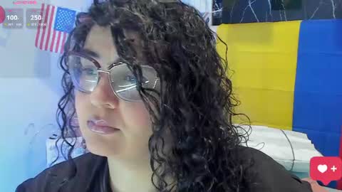 Snapshot of reginavegaa chatting on June 17, 11:34 am reginavegaa online show from June 17, 11:34 am