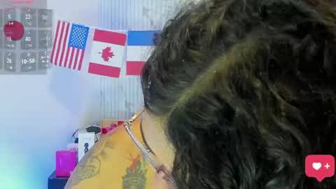 Snapshot of reginavegaa chatting on July 9, 8:40 am reginavegaa online show from July 9, 8:40 am