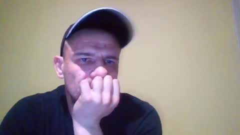 regularfucker29 online show from May 19, 8:48 pm