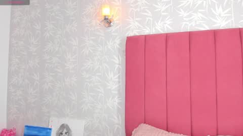 Reika  online show from September 26, 3:27 pm