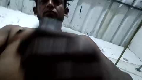 Snapshot of reinft chatting on December 23, 10:13 am reinft online show from December 23, 10:13 am