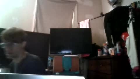 tylerBurnham online show from May 11, 5:43 pm