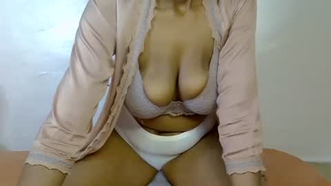 Remmie online show from January 6, 11:03 am