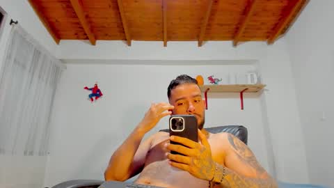 Rmy Steen online show from February 10, 10:47 pm