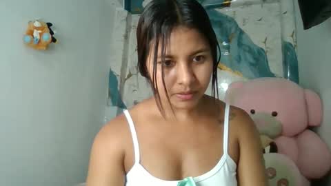 Snapshot of renata940434 chatting on March 16, 5:44 am renata online show from March 16, 5:44 am