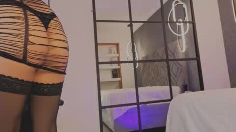 Renata 3 online show from October 1, 11:16 am